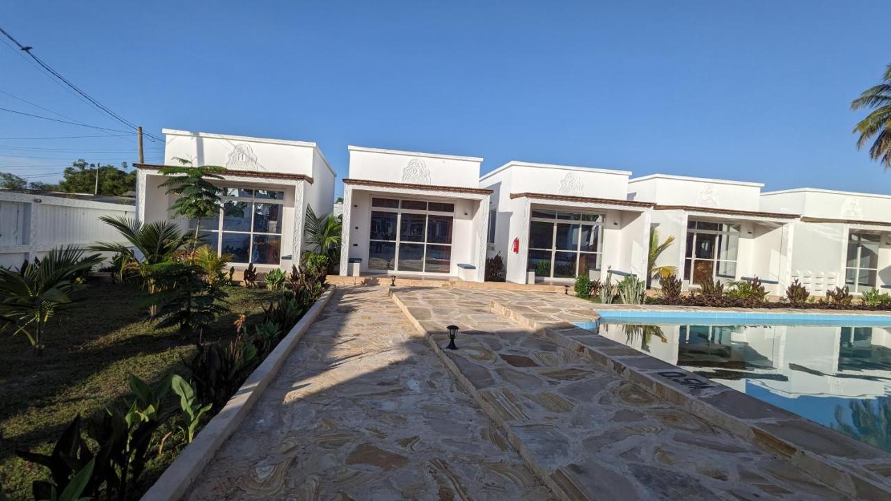 Mafia Dream Hotel Kilindoni Exterior photo